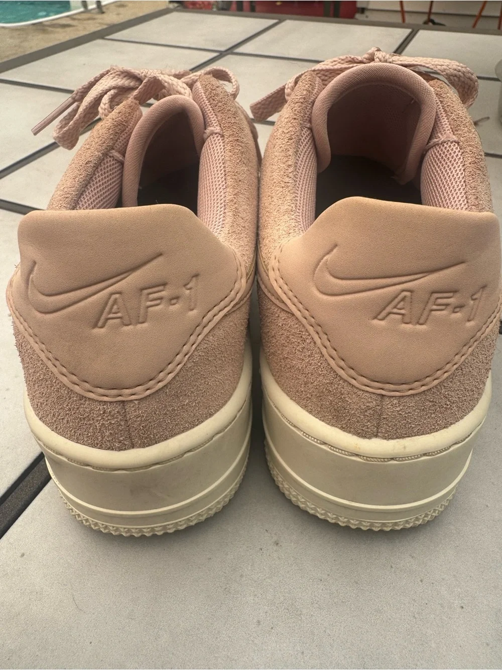 Nike Women’s Blush Suede Low-Top Sneakers AF1 Size 6